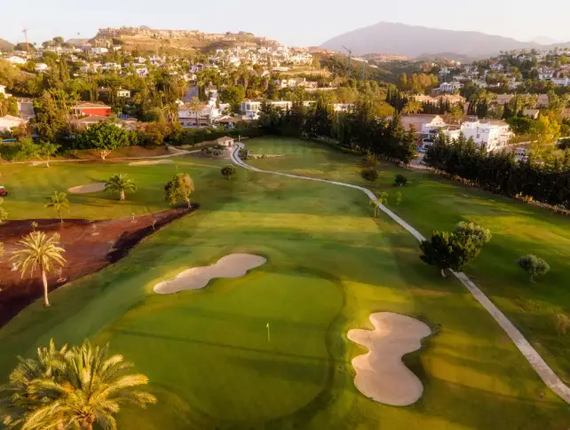 Golfbanen Estepona nabij Birdie Hills nieuwbouwappartementen